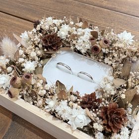 【湘南彫金工房 andfuseの口コミ】 婚約指輪と重ね付けしても似合うように、あえてシンプルなデザインにしま…