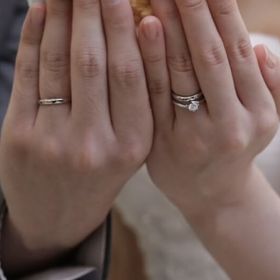 【4℃ BRIDAL(ヨンドシーブライダル)の口コミ】 沢山のデザインにそれぞれのモチーフについている商品名があります。私が…