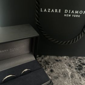 【ラザール ダイヤモンド(LAZARE DIAMOND)の口コミ】 シンプルでどんな服装でも似合う指輪が良かったのですが、選んだ指輪の作…