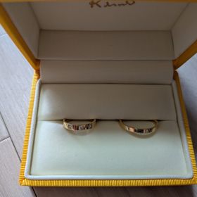 【ケイウノ ブライダル(K.UNO BRIDAL)の口コミ】 好きなデザインはあっても素材が気に入らない等中々指輪を決めかねていた…