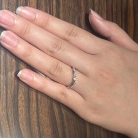 【Une Mariage(アンマリアージュ)】の口コミ キラキラして輝いていてとても気分が上がります。
着け心地もとてもよくと...