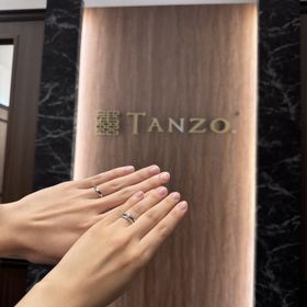 【TANZO.(鍛造指輪)の口コミ】 重ねづけのフィット感、ダイヤモンドの浮き具合にこだわってセミオーダー…