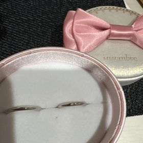 【insembre(インセンブレ)の口コミ】 あんまりキラキラしていない、シンプルな指輪が欲しかったので、とても気…