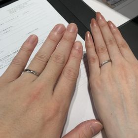 【ラザール ダイヤモンド(LAZARE DIAMOND)の口コミ】 シンプルでありながらエレガントさを兼ね備えたデザインの指輪を手に入れ…