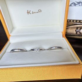 【ケイウノ ブライダル(K.UNO BRIDAL)の口コミ】 純系結びでありなおかつデザインはフルオーダーで、デザイナーさんに描い…