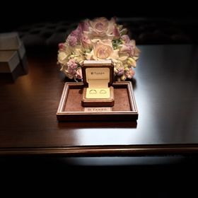 【TANZO.(鍛造指輪)の口コミ】 自分たちで数ある中から選んで決めたデザインを刻印してもらいました。ま…