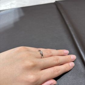 【ブルガリ(BVLGARI)の口コミ】 サイトをみて気になっていたデザインがあり試着に行きました。ダイヤモン…