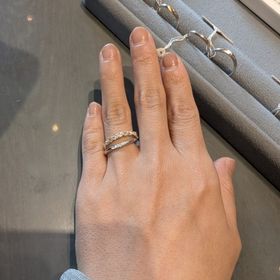 【ケイウノ ブライダル(K.UNO BRIDAL)の口コミ】 あまり指が長い方ではないのでそれに似合うウェイブで探しておりぴったり…