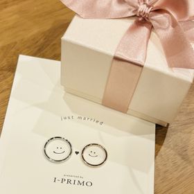 【アイプリモ(I-PRIMO)の口コミ】 ユノーを選びました。シンプルで着けやすいデザインです。プラチナとゴー…