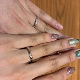 【TANZO.(鍛造指輪)の口コミ】 ・オーダーメイドならではの表面加工がある
・ペアで同じ形状にして、男性…