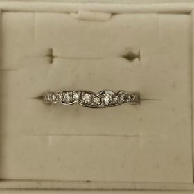 【宝寿堂(ほうじゅどう)の口コミ】 フルオーダーで、私の好きなデザインを作って頂きました。
とても素敵でキ…