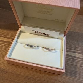 【ケイウノ ブライダル(K.UNO BRIDAL)の口コミ】 自分たちで選んだ刻印と、デザイナーが2人にあったデザインを考えてくれて…