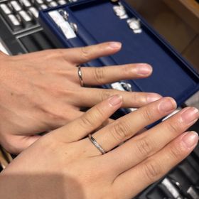 【銀座ダイヤモンドシライシの口コミ】 シンプルになりすぎず派手すぎない物を探してました。普段使いできて、使…