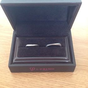 【アイプリモ(I-PRIMO)の口コミ】 結構指輪のデザインの条件は婚約指輪と重ねて使えるものでした。婚約指輪…