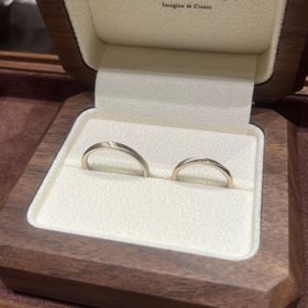 【TANZO.(鍛造指輪)の口コミ】 落ち着いたデザインだが、加工にオーダーを入れられるので、男性でも所有…