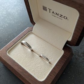 【TANZO.(鍛造指輪)の口コミ】 デザインは、シンプルで流行りがなく何年も使用できそうなものにしました…
