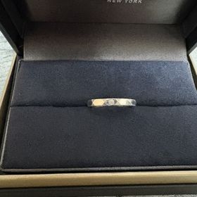 【ラザール ダイヤモンド(LAZARE DIAMOND)の口コミ】 素材やダイヤモンドの質はもちろん、デザインに関しても他のブランドでは…