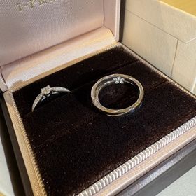 【アイプリモ(I-PRIMO)の口コミ】 さくらの季節に出会っていて、2人のリングを重ねるとさくらの模様になるの…