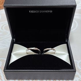 【エクセルコダイヤモンド(EXELCO DIAMOND)の口コミ】 圧倒的なペアリング感（メンズとレディースの形が似ていて、おそろい感が…
