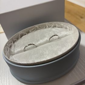 【Disney Cinderella(ディズニー シンデレラ)の口コミ】 ディズニーのシンデレラをモチーフにしたもので、ストーンのデザインがと…