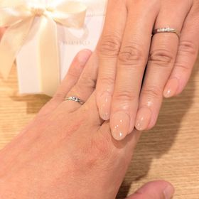 【BONDS(ボンズ)の口コミ】 シンプルで毎日つけられます。
つけ心地も馴染むようで、違和感なく使えま…