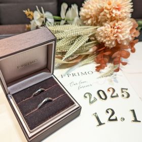 【アイプリモ(I-PRIMO)の口コミ】 男性の指輪は一部にマット加工が入っており、ワンポイントのアクセントあ…