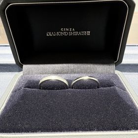 【銀座ダイヤモンドシライシの口コミ】 シンプルなデザインを探していて、どの店舗も理想な形はあるのですが、銀…