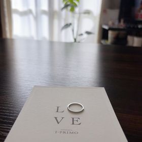 【アイプリモ(I-PRIMO)の口コミ】 シンプルで見た目もオシャレで重ね付けもしやすい。
婚約指輪は、普段つけ…