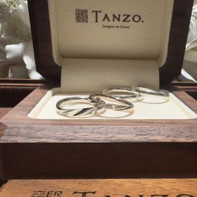 【TANZO.(鍛造指輪)の口コミ】 セミオーダーですが、自分の好みのデザインに作れました。普段指輪やアク…