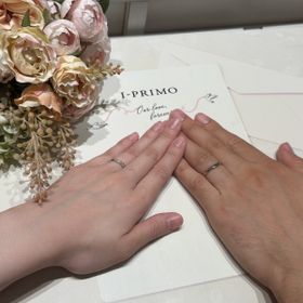 【アイプリモ(I-PRIMO)の口コミ】 ダイヤが5石ついた、キラキラと輝く指輪です！少しウェーブがかっており、…