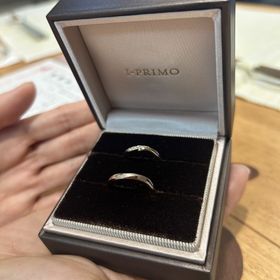 【アイプリモ(I-PRIMO)の口コミ】 夫:ブラウンゴールド、妻:ピンクゴールドにしたので、肌馴染みが良く、上…