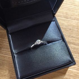 【ラザール ダイヤモンド(LAZARE DIAMOND)の口コミ】 おとぎ話のように大きなダイヤ一粒！というのも憧れましたが、せっかく一…