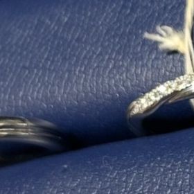 【銀座ダイヤモンドシライシの口コミ】 プラチナかつキラキラとダイヤが輝くものを探していました。
ダイヤの数も…