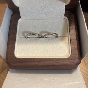 【TANZO.(鍛造指輪)の口コミ】 オリジナルで作れて可愛かったです。
ダイアモンドの数も指定し、カラーは…