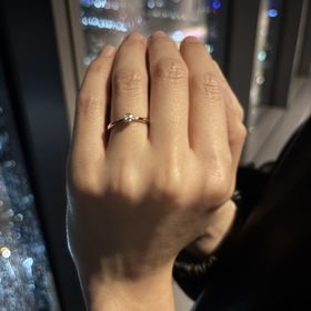 【アイプリモ(I-PRIMO)の口コミ】 ストレートに気持ちを伝えたかったので、指輪の輪郭も真っ直ぐなタイプに…