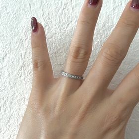 【BRILLIANCE+(ブリリアンスプラス)の口コミ】 シンプルでキラキラもしてるけど派手すぎず毎日つけてます。こだわりが強…