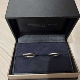 【ラザール ダイヤモンド(LAZARE DIAMOND)の口コミ】 ずっと身につけるものである為、シンプルで飽きがこないデザインを選びま…