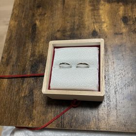 【TOMOE(トモエ)の口コミ】 指輪がマットのものとグロースのところがあり、その時の気分で見せ方を変…