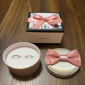 【insembre(インセンブレ)の口コミ】 飽きのこないデザインと日常使いがしやすいかなと思い、こちらの指輪を選…