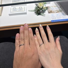 【銀座ダイヤモンドシライシの口コミ】 王道なデザインであることに加えて、ほかの指輪と一味違う部分も持ち合わ…