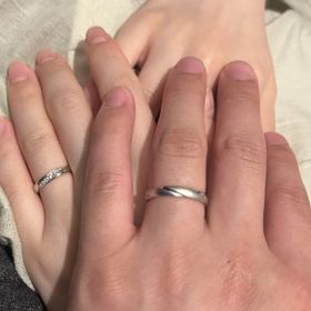 【Beauty and the Beast(ディズニー美女と野獣)の口コミ】 シンプルであり、個性的なデザインの指輪だなと、第一印象から気になって…