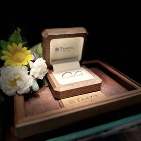 【TANZO.(鍛造指輪)の口コミ】 自分の好みのデザインをオーダーできるところ。
つけ心地を数ヶ月お試しで…