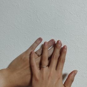 【SIENAROSE(シエナロゼ)】の口コミ 温かみのあるゴールドのリングに派手すぎず、上品に輝くダイヤモンドという...