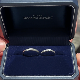 【銀座ダイヤモンドシライシの口コミ】 普段からつけるものだからこそあまり派手すぎず、でもシンプルすぎないも…