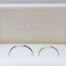 【CRAFY(クラフィ)の口コミ】 デザインはいつまででもつけれるようにできるだけシンプルにし、素材はプ…