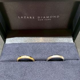 【ラザール ダイヤモンド(LAZARE DIAMOND)の口コミ】 指輪はデザイン性だけでなく、着け心地にこだわって選びました。
ジュリア…