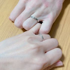 【アイプリモ(I-PRIMO)の口コミ】 どの角度からもキラキラとダイヤの輝きを眺められるデザインに惹かれ、ケ…