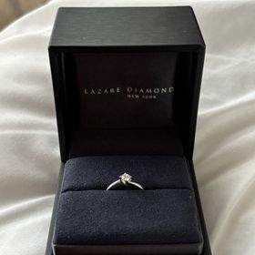 【ラザール ダイヤモンド(LAZARE DIAMOND)の口コミ】 シンプルでどんな場面でも着用できる。
ダイヤがキラキラしていて、とても…