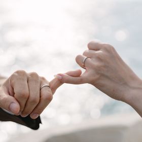 【銀座ダイヤモンドシライシの口コミ】 他にも結婚指輪ブランド多数ある中で、どこよりもコスパ良いのに、ダイヤ…