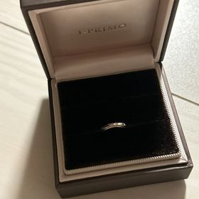 【アイプリモ(I-PRIMO)の口コミ】 ピンクゴールドとプラチナの2色が配色されていて、シンプルだけど他とデザ…